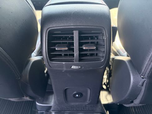 Certified 2024 Ford Escape ST-Line w/ Tech Pack #1 AWD/4WD image 32
