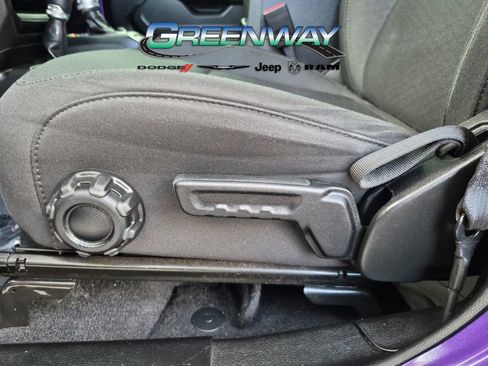 Used 2023 Jeep Wrangler Unlimited Sport AWD/4WD image 15