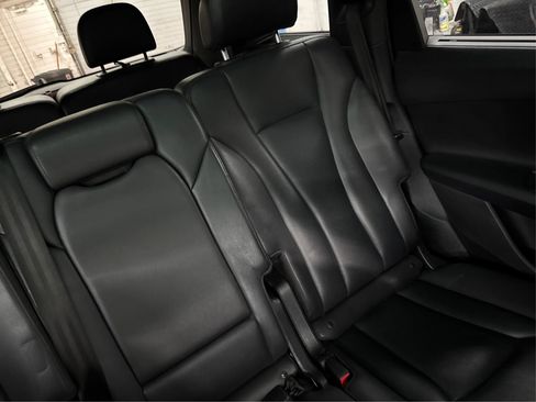 Used 2018 Audi Q7 3.0T Prestige w/ Prestige Package image 39