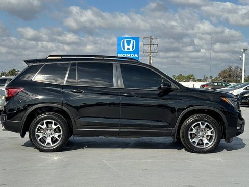 Used 2023 Honda Passport TrailSport image 7