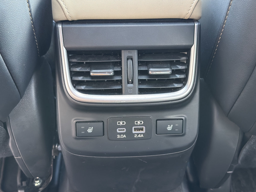 Used 2024 Subaru Outback Limited AWD/4WD image 29