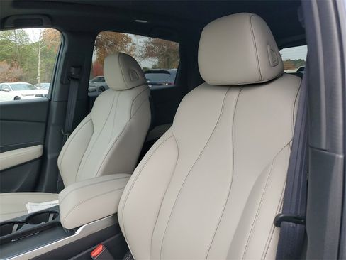 Certified 2025 Acura RDX SH-AWD image 18