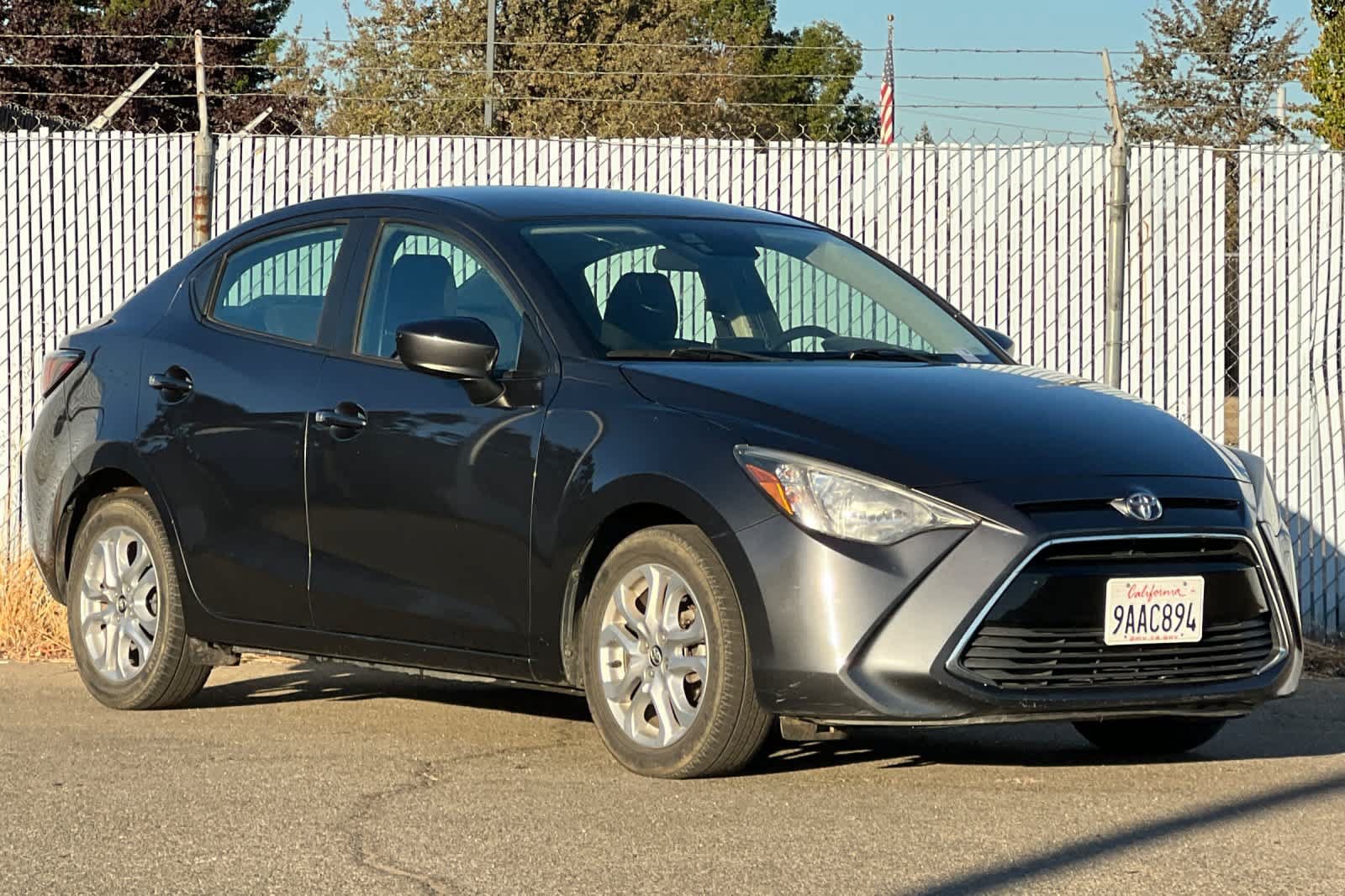 Certified 2018 Toyota Yaris iA FWD image 7