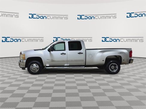 Used 2011 Chevrolet Silverado 3500 LT w/ Interior Plus Package image 5