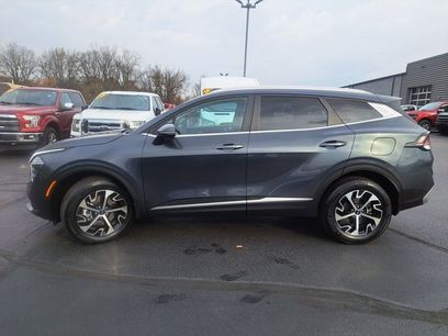 Used 2024 Kia Sportage EX