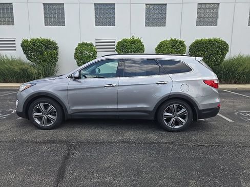 Used 2016 Hyundai Santa Fe Limited w/ Option Group 04 FWD image 5
