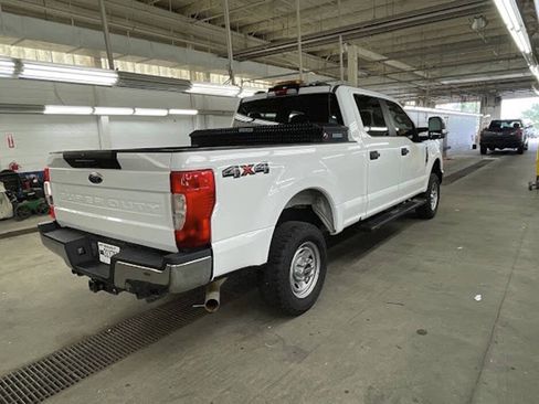 Used 2022 Ford F250 XL w/ Power Equipment Group AWD/4WD image 12