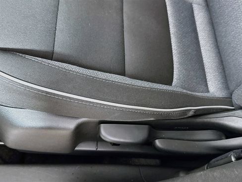 Used 2023 Chevrolet TrailBlazer LS w/ LPO, Blackout Package FWD image 18