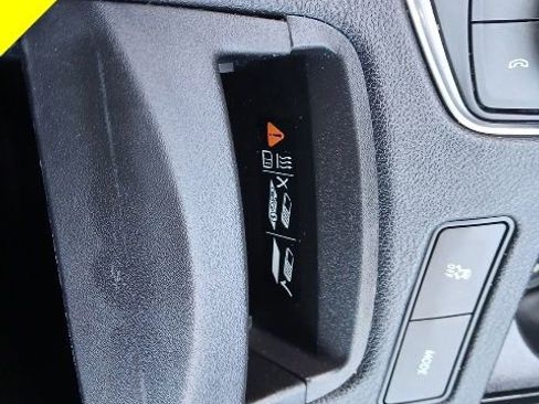 Used 2020 Cadillac XT5 Sportv w/ LPO, Floor Liner Package AWD/4WD image 31