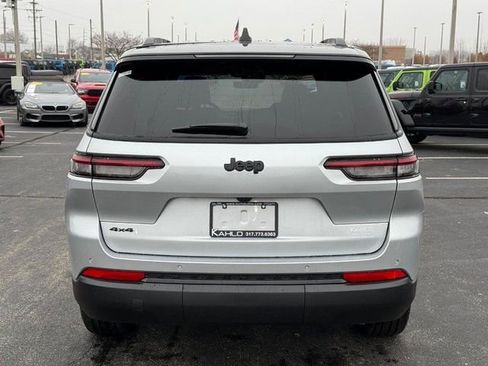 New 2025 Jeep Grand Cherokee L Limited image 4