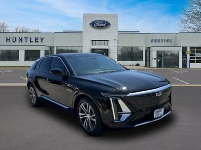 Used 2024 Cadillac Lyriq Luxury