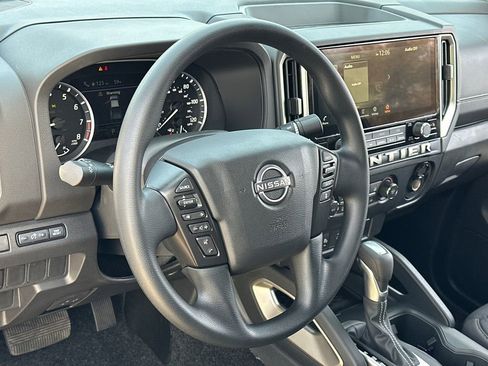New 2026 Nissan Frontier SV w/ Tow Package AWD/4WD image 10