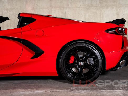 Used 2020 Chevrolet Corvette Stingray w/ 3LT Preferred Equipment Group image 8