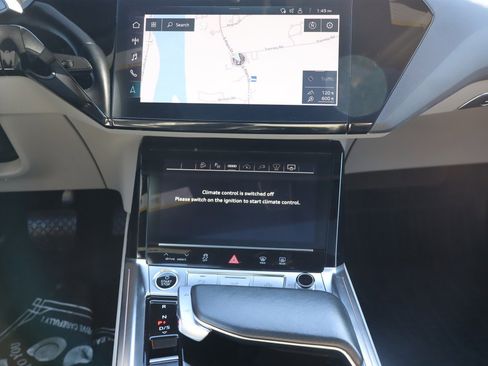 Used 2024 Audi Q8 e-tron Prestige w/ Prestige Package image 11