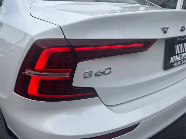 Used 2019 Volvo S60 T6 Momentum AWD/4WD image 10