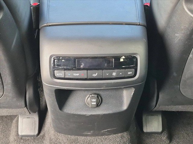 Used 2025 Hyundai Palisade SEL FWD image 16