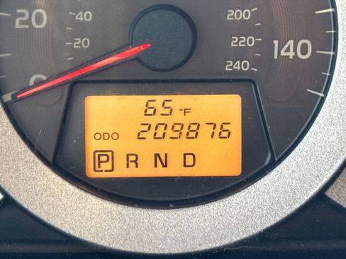Used 2010 Toyota RAV4 4WD V6 image 24