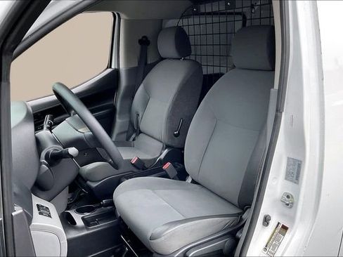 Used 2020 Nissan NV200 SV w/ Back Door Glass Package image 15