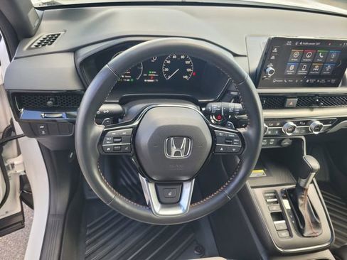 Used 2025 Honda CR-V Sport Touring image 30