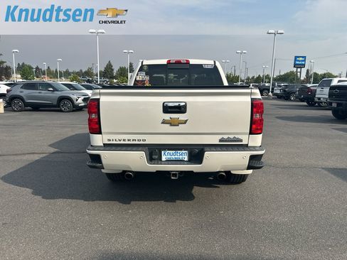 Used 2015 Chevrolet Silverado 1500 High Country AWD/4WD image 6