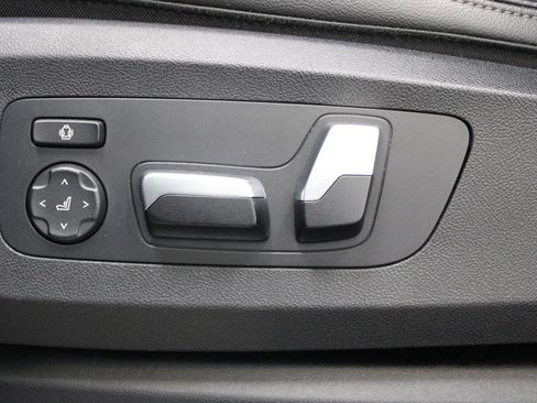 Used 2019 BMW X5 xDrive40i w/ Convenience Package AWD/4WD image 50