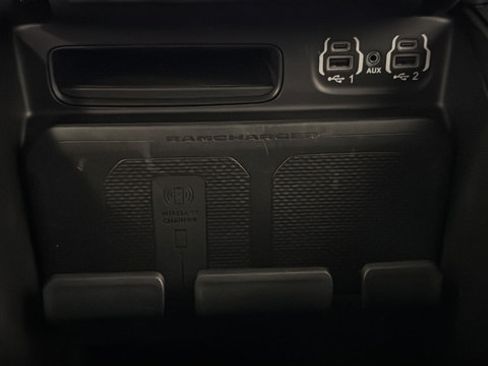 Used 2024 RAM 1500 Laramie AWD/4WD image 44