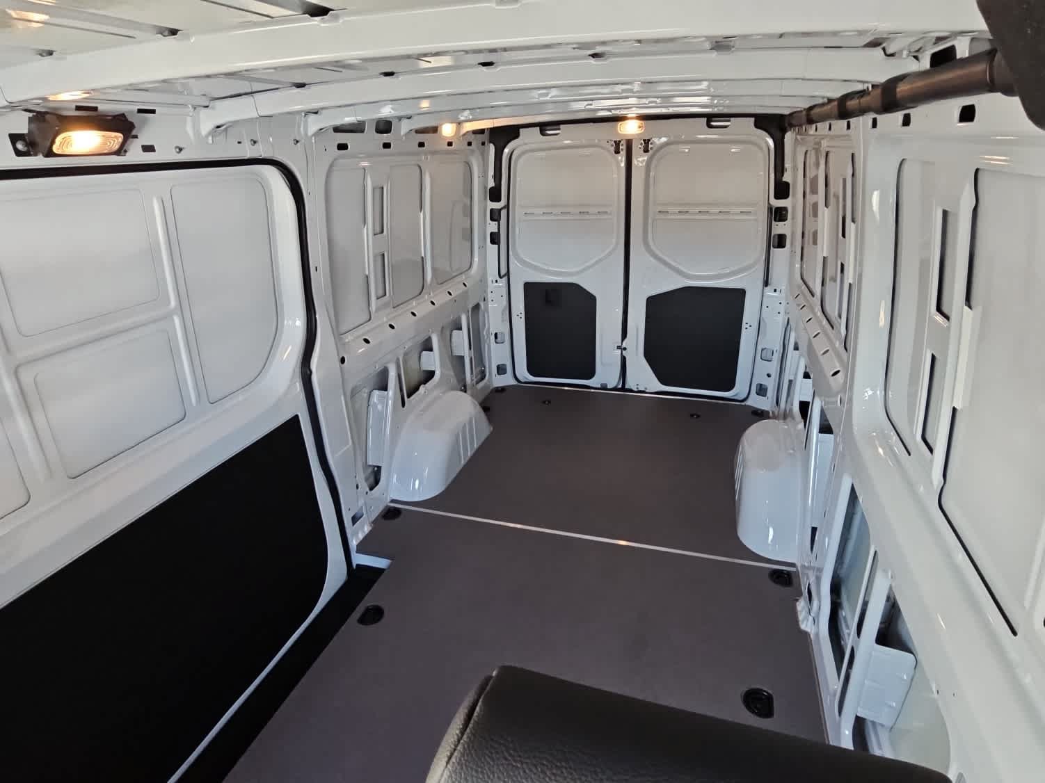Used 2026 Mercedes-Benz Sprinter 2500 image 12