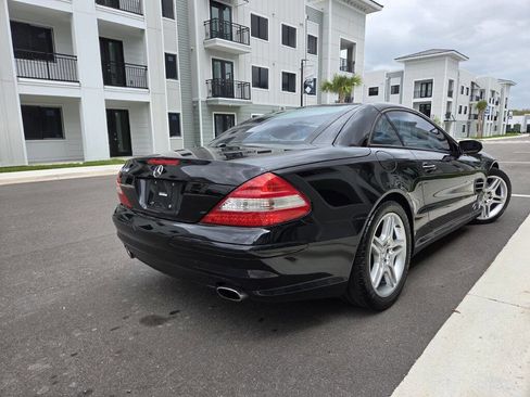 Used 2007 Mercedes-Benz SL 550 image 10
