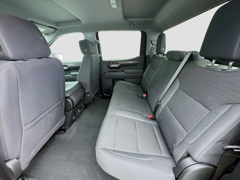 Used 2025 Chevrolet Silverado 1500 LT image 15