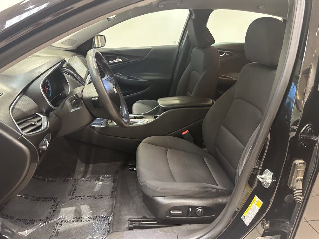 Used 2019 Chevrolet Malibu LT FWD image 5
