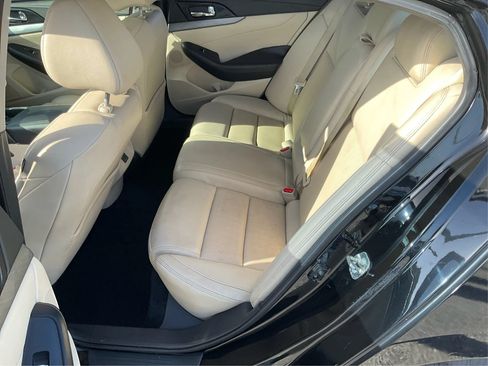 Used 2018 Nissan Maxima 3.5 SL FWD image 10