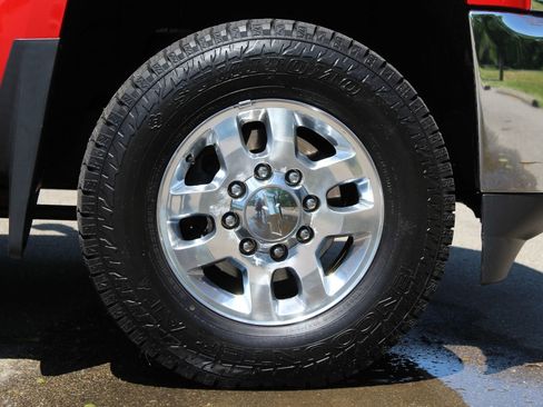 Used 2015 Chevrolet Silverado 2500 LTZ w/ Duramax Plus Package AWD/4WD image 23
