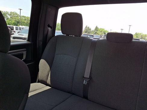 Used 2024 RAM 1500 Warlock AWD/4WD image 19