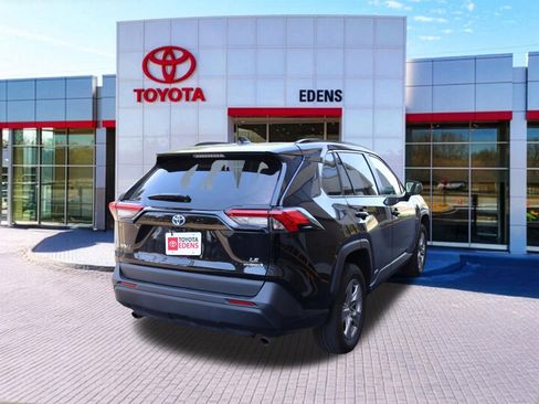 Certified 2024 Toyota RAV4 LE AWD/4WD image 3