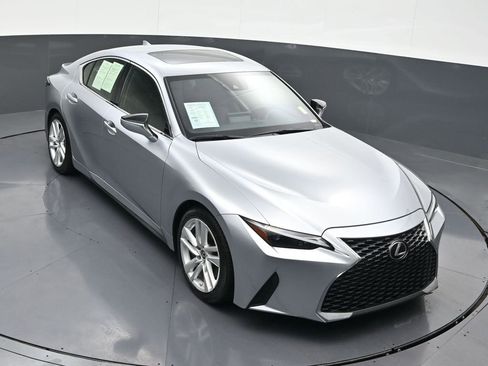 Used 2021 Lexus IS 300 w/ Comfort Package image 21