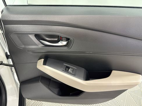 Used 2023 Honda Accord LX image 26