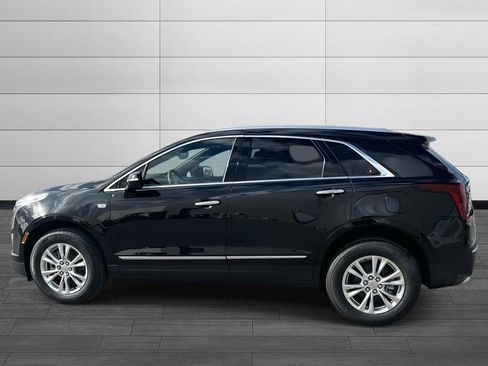 New 2026 Cadillac XT5 Luxury image 2
