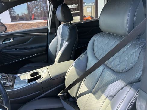 Used 2023 Hyundai Santa Fe Calligraphy image 3