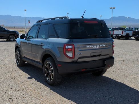 Used 2023 Ford Bronco Sport Outer Banks AWD/4WD image 7