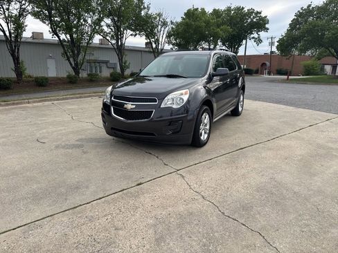 Used 2015 Chevrolet Equinox LT w/ Driver Convenience Package image 11