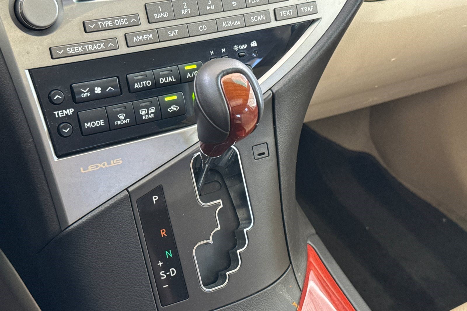 Used 2010 Lexus RX 350 2WD image 27