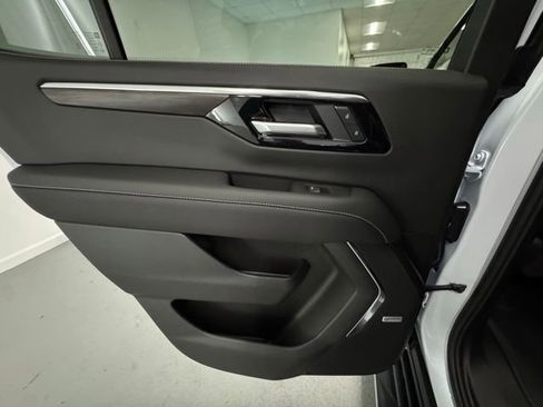 New 2026 Chevrolet Tahoe Premier RWD image 9