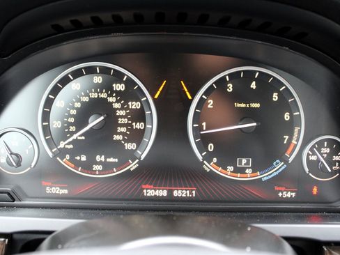 Used 2012 BMW 750Li xDrive image 21