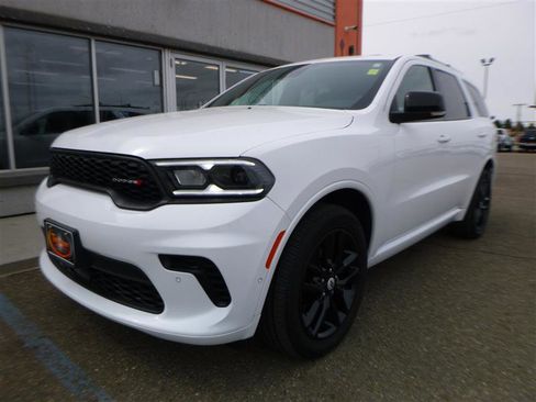 Used 2025 Dodge Durango GT AWD/4WD image 1