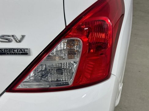 Used 2018 Nissan Versa SV w/ SV Special Edition Package FWD image 29