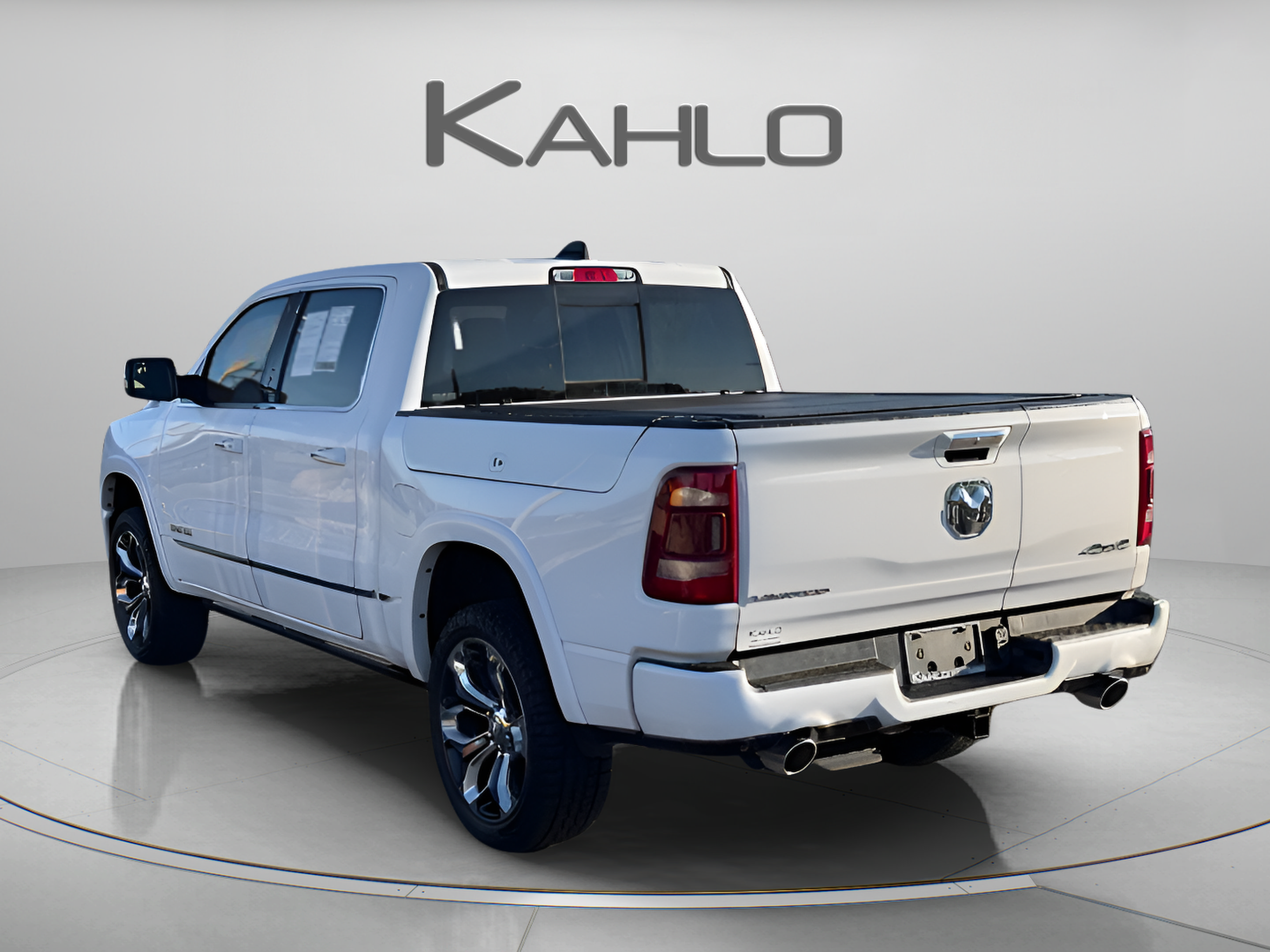 Used 2021 RAM 1500 Limited AWD/4WD image 2