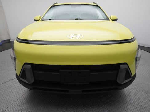 Used 2024 Hyundai Kona SEL AWD/4WD image 21