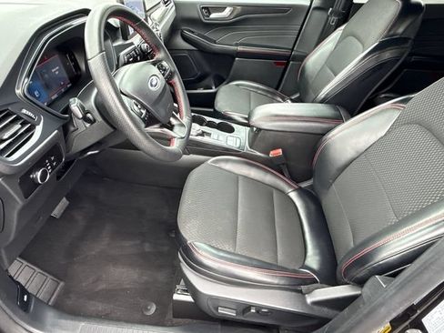 Used 2025 Ford Escape ST-Line FWD image 9