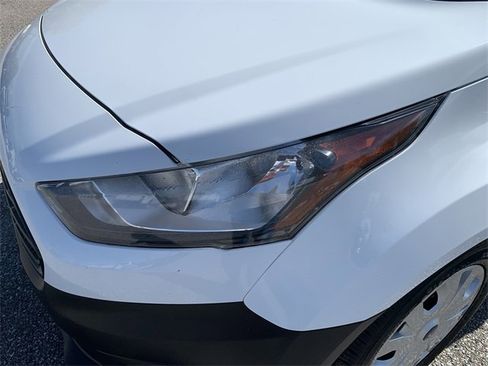 Used 2020 Ford Transit Connect XL image 9