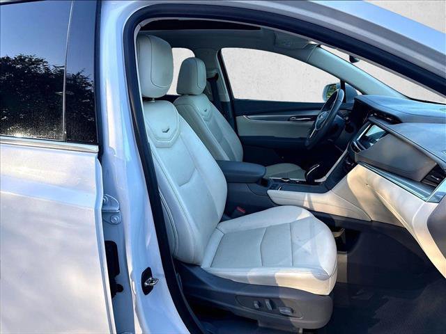 Used 2020 Cadillac XT5 Premium Luxury FWD image 9